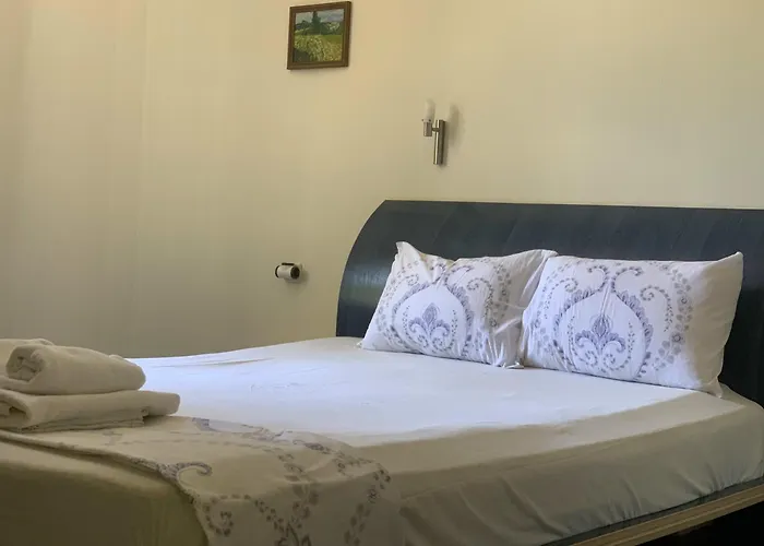 בית הארחה Complex Maxim - Sea View