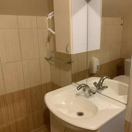 Complex Maxim - Sea View And Free Parking Warna