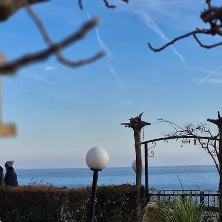 Gasthof Complex Maxim - Sea View And Free Parking